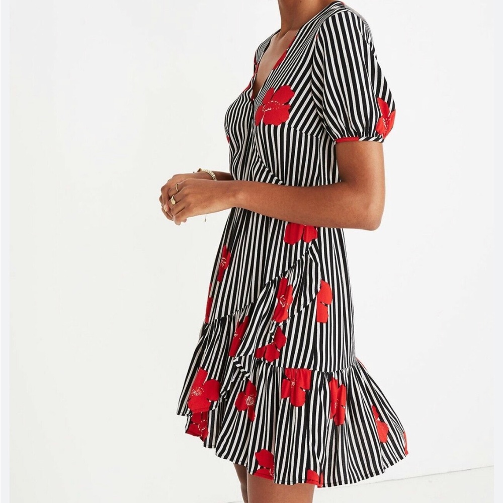 Madewell Ruffle Wrap Dress in Candied Orchids, Size 4